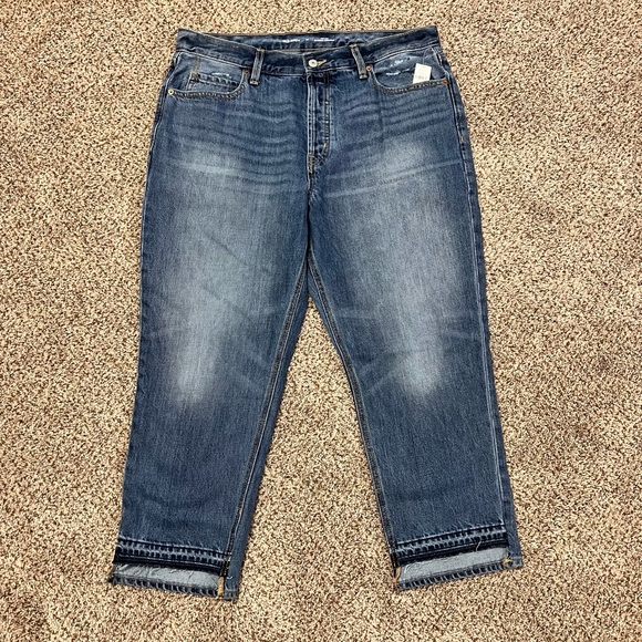 Old Navy High Rise Slouchy Straight Button Fly Size 14 NWT - Picture 2 of 9